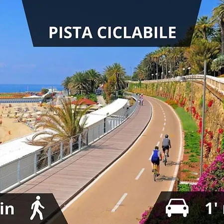 شقة Mansarda Sul Mare E La Pista Ciclabile